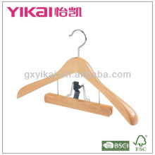 Wooden Suit Hanger mit breiten Schultern und Hosen Klemme